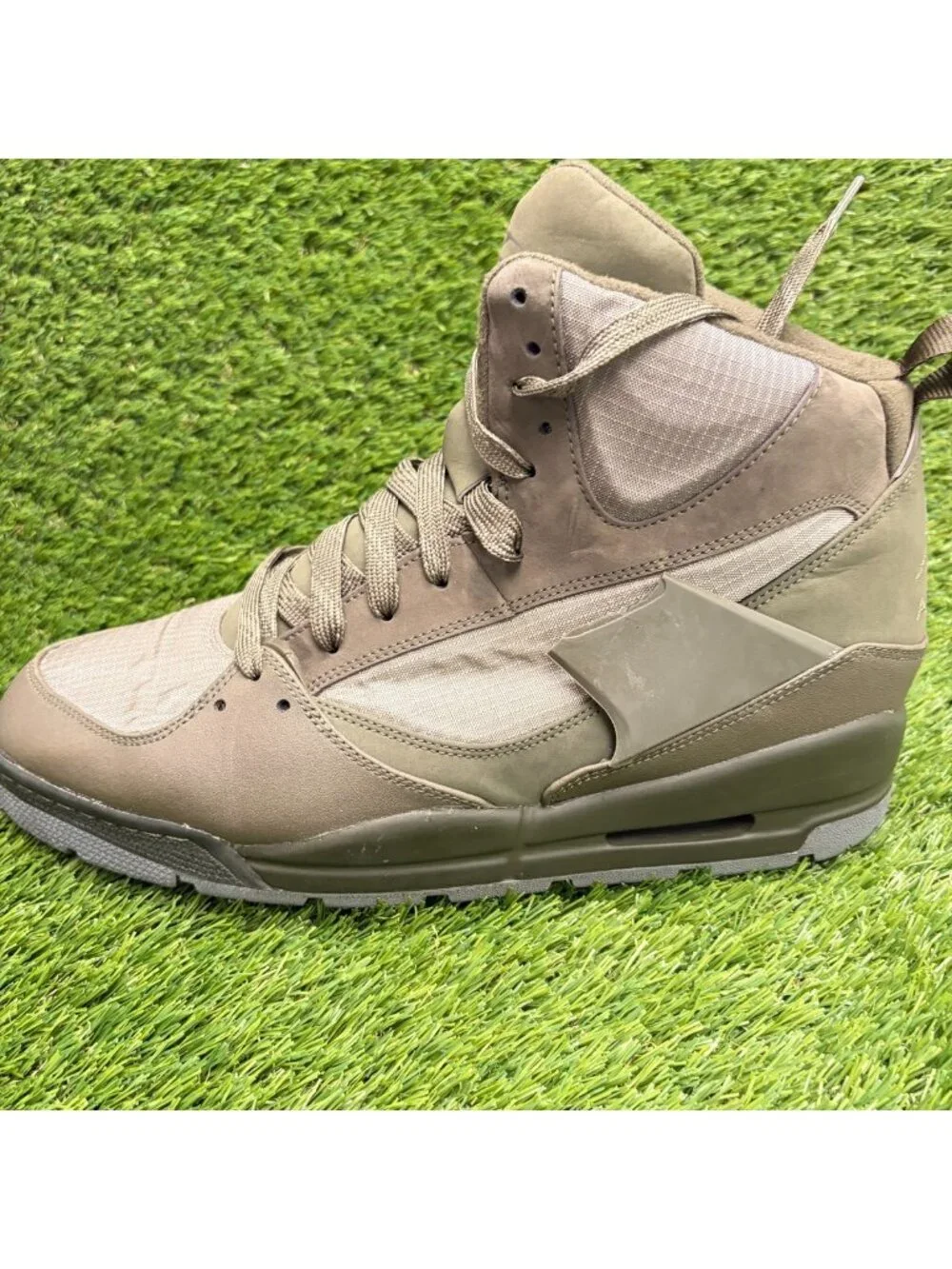 Nike Air Jordan Flight 45 Trek Mens Size 13 Green Khaki Athletic Shoes Sneakers